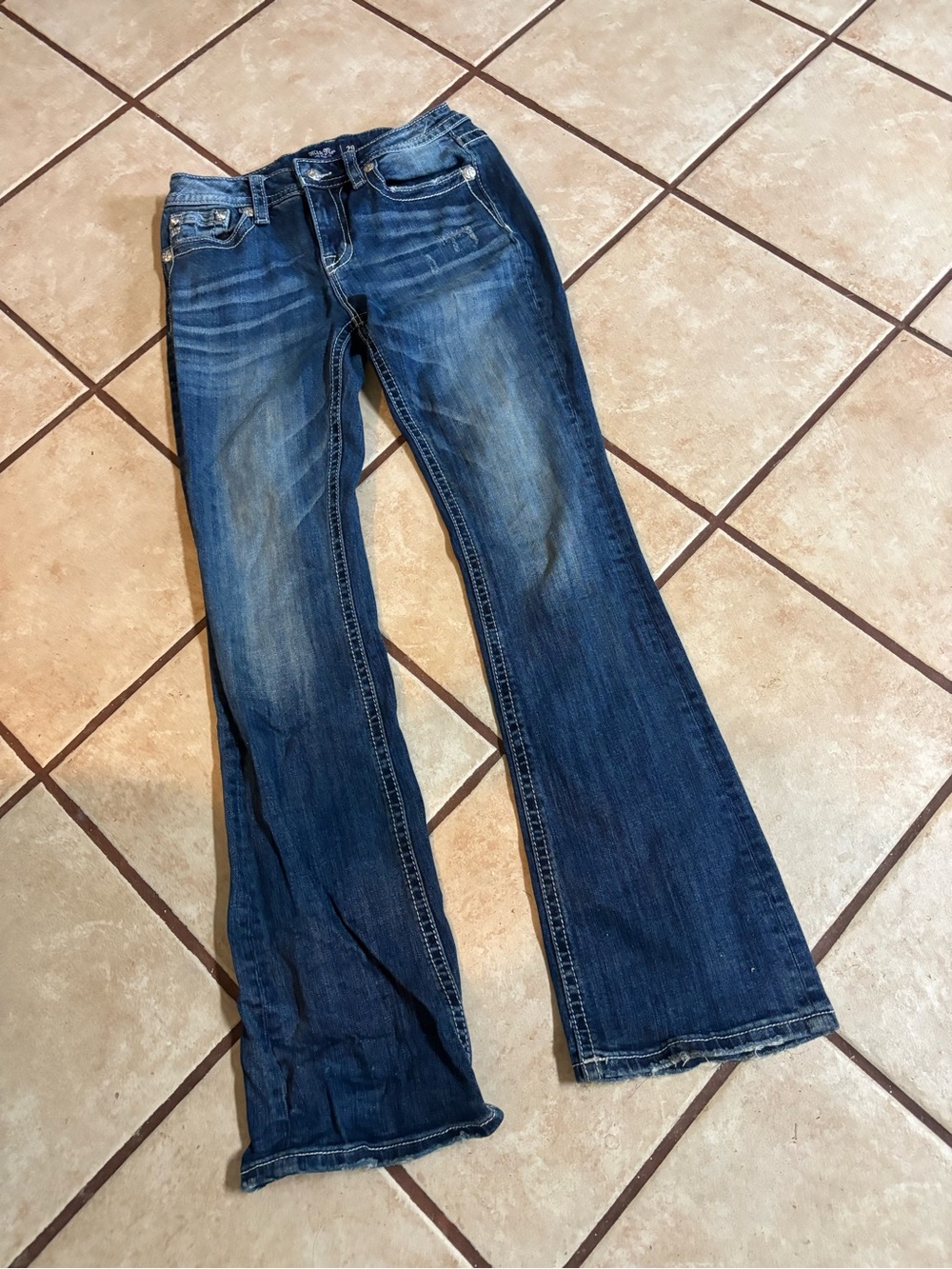 (PA1) Miss Me Women’s Dark Blue Flare Jeans - Classic Fit Size 29"W x 32"L